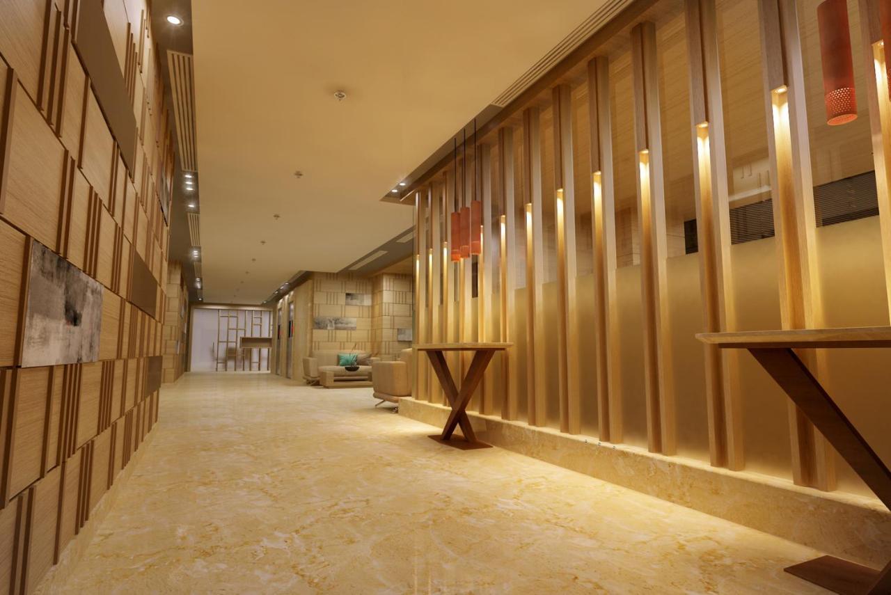 Hotel Lemon Tree Premier, Bhubaneswar Exterior foto